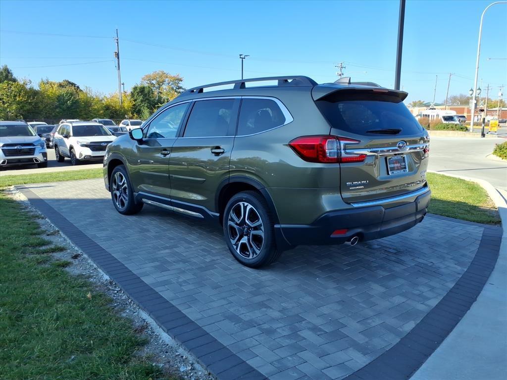 new 2025 Subaru Ascent car, priced at $45,912