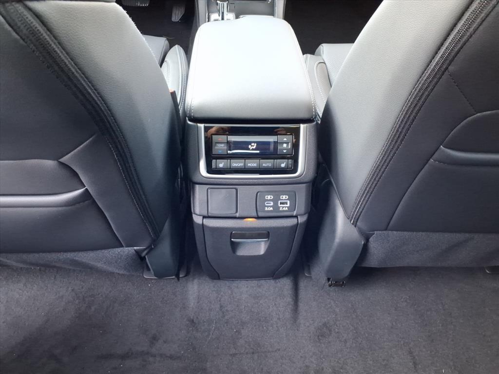 new 2025 Subaru Ascent car, priced at $45,912