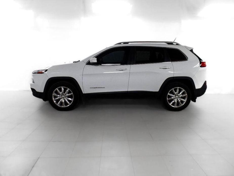 used 2015 Jeep Cherokee car, priced at $14,695