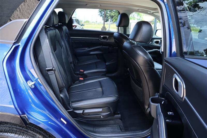 used 2023 Kia Sorento car, priced at $29,995