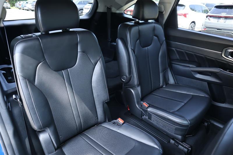 used 2023 Kia Sorento car, priced at $29,995