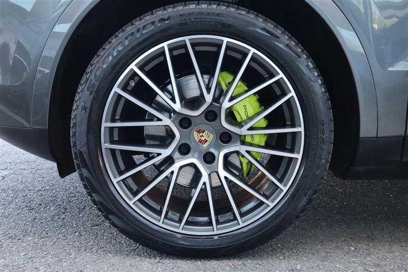 used 2023 Porsche Cayenne E-Hybrid car, priced at $68,995
