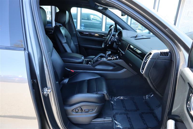 used 2023 Porsche Cayenne E-Hybrid car, priced at $68,995