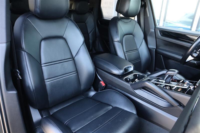 used 2023 Porsche Cayenne E-Hybrid car, priced at $68,995