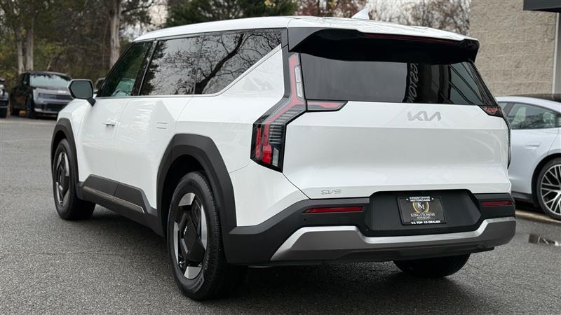 used 2024 Kia EV9 car, priced at $33,995