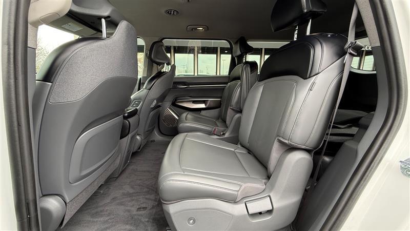 used 2024 Kia EV9 car, priced at $33,995