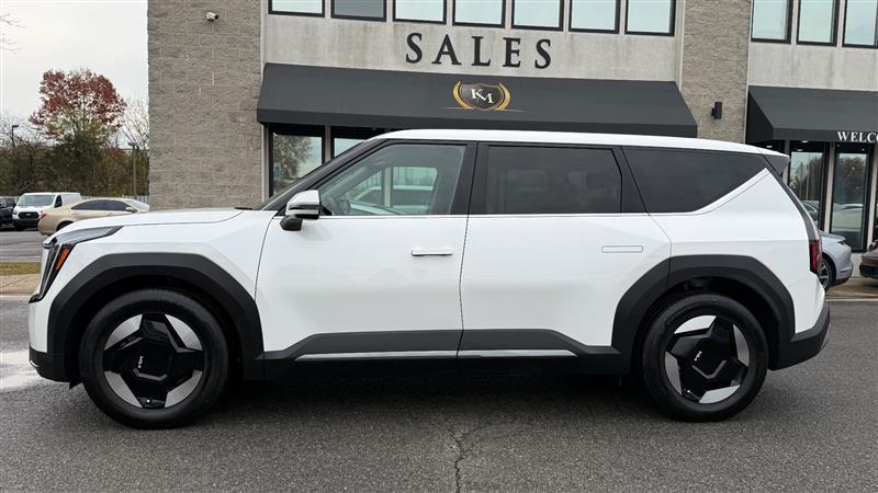 used 2024 Kia EV9 car, priced at $33,995