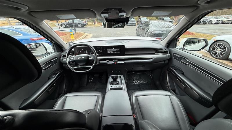 used 2024 Kia EV9 car, priced at $33,995