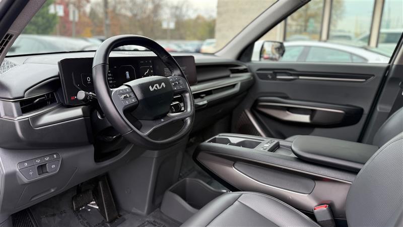 used 2024 Kia EV9 car, priced at $33,995