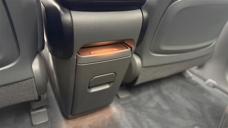 used 2024 Kia EV9 car, priced at $40,995