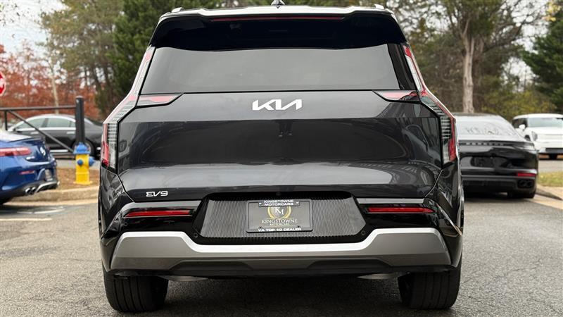 used 2024 Kia EV9 car, priced at $40,995