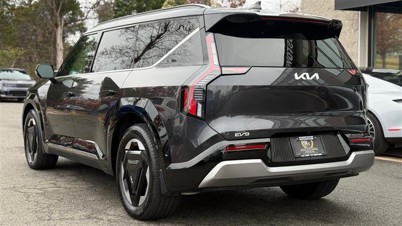 used 2024 Kia EV9 car, priced at $40,995