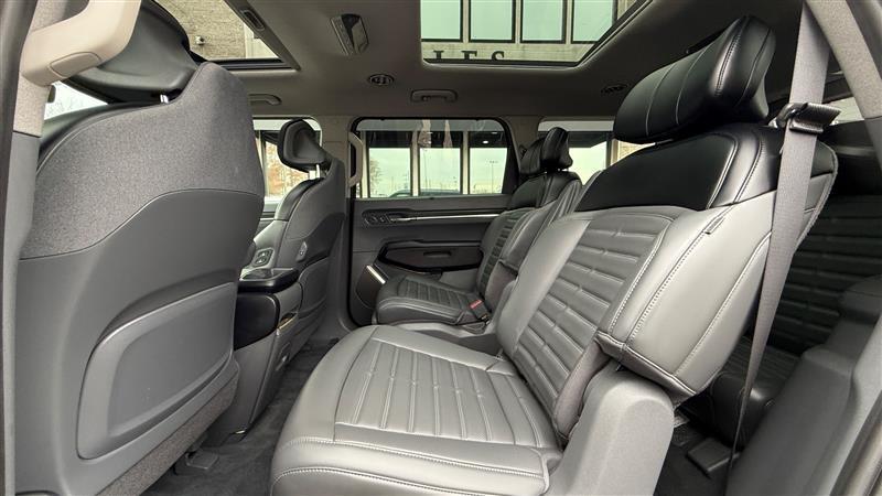 used 2024 Kia EV9 car, priced at $40,995