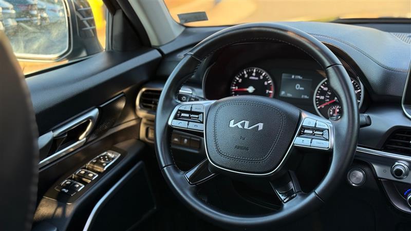 used 2022 Kia Telluride car, priced at $25,995