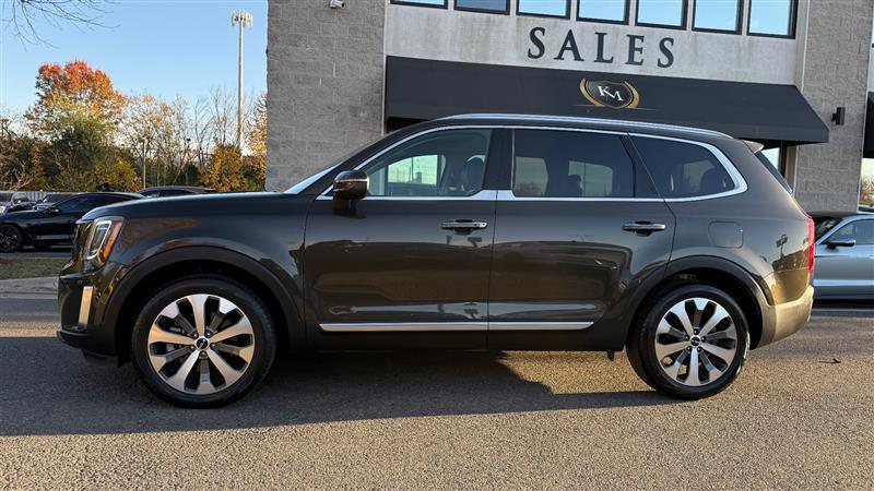used 2022 Kia Telluride car, priced at $25,995