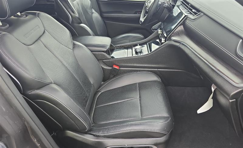 used 2022 Jeep Grand Cherokee 4xe car, priced at $33,995