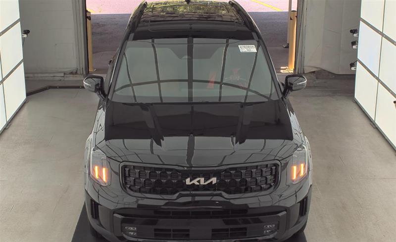 used 2024 Kia Telluride car, priced at $41,995
