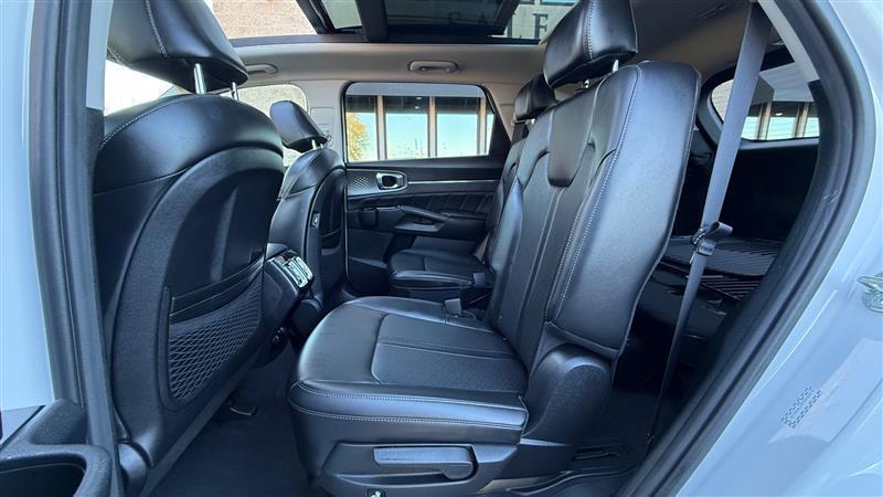 used 2023 Kia Sorento car, priced at $27,995