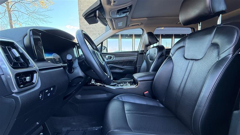 used 2023 Kia Sorento car, priced at $27,995