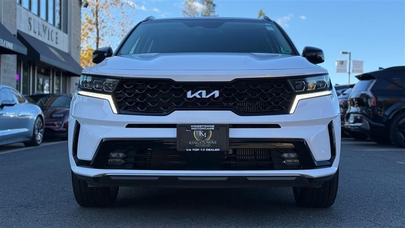 used 2023 Kia Sorento car, priced at $27,995