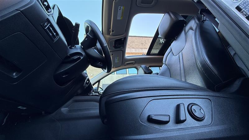 used 2023 Kia Sorento car, priced at $27,995