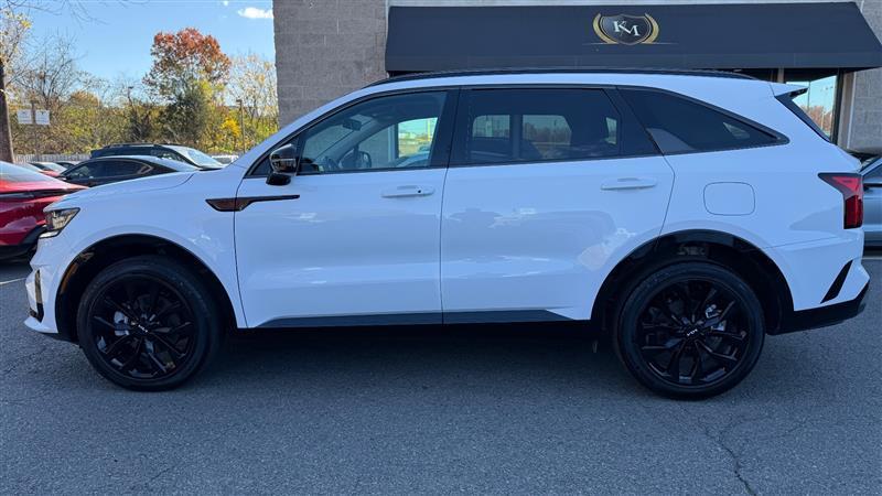 used 2023 Kia Sorento car, priced at $27,995