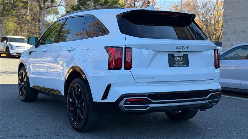 used 2023 Kia Sorento car, priced at $27,995