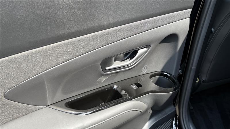 used 2025 Hyundai SANTA CRUZ car, priced at $30,995