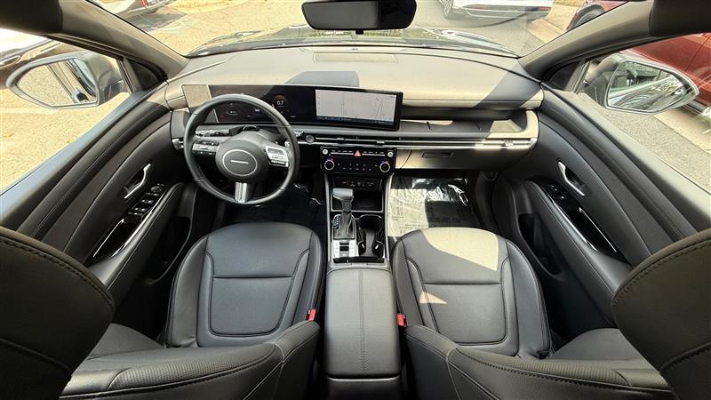 used 2025 Hyundai SANTA CRUZ car, priced at $30,995