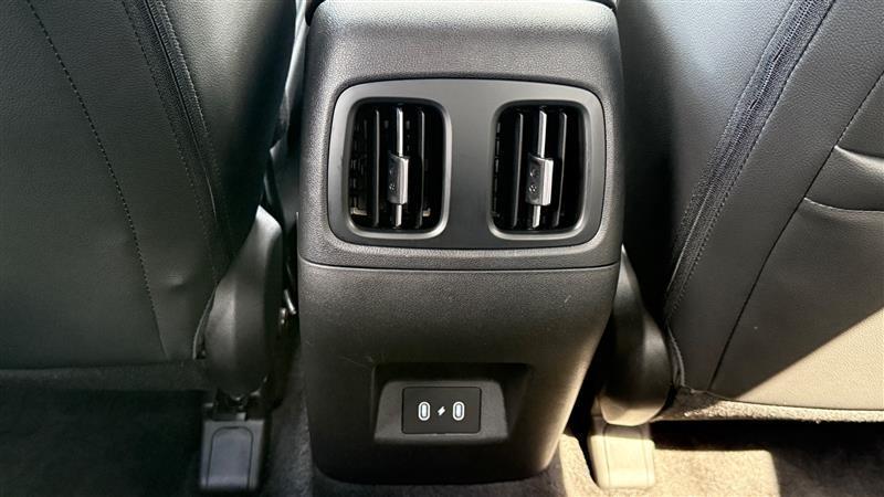 used 2025 Hyundai SANTA CRUZ car, priced at $30,995