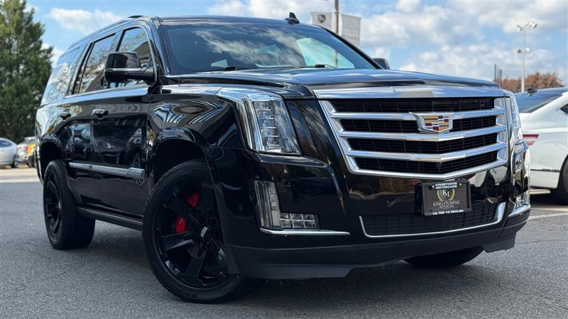 used 2020 Cadillac Escalade car, priced at $40,995