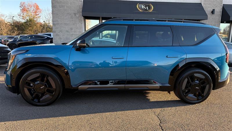 used 2024 Kia EV9 car, priced at $42,995