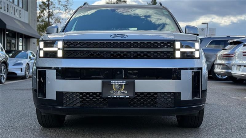 used 2024 Hyundai Santa Fe car, priced at $31,995