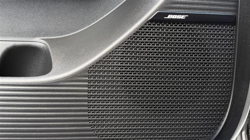 used 2024 Hyundai Santa Fe car, priced at $31,995