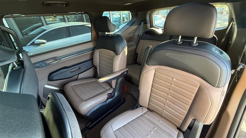 used 2024 Kia EV9 car, priced at $44,995