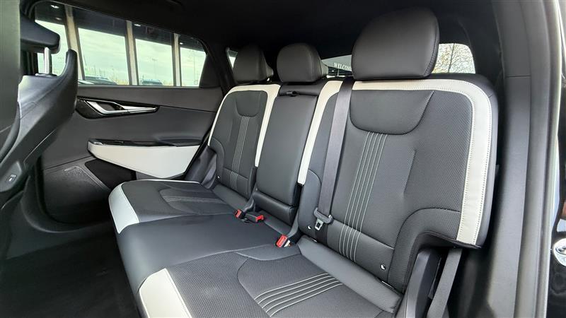 used 2023 Kia EV6 car, priced at $24,995