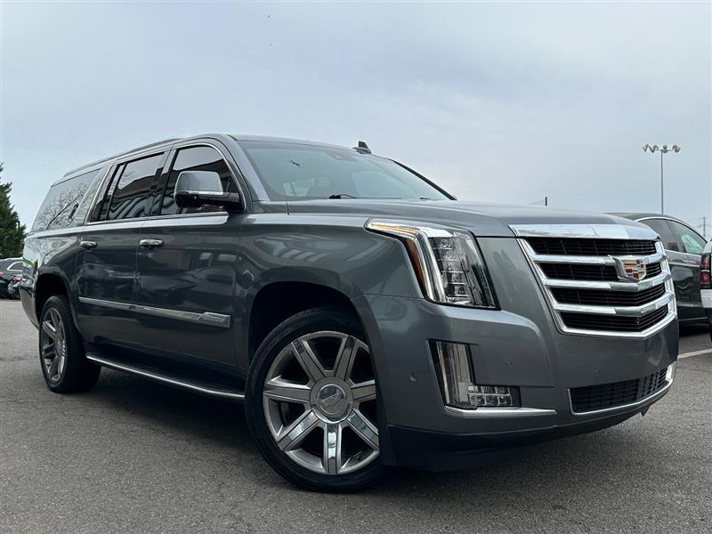 used 2020 Cadillac Escalade ESV car, priced at $38,995