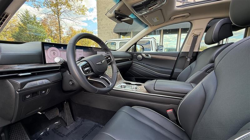 used 2025 Genesis GV80 car, priced at $54,995