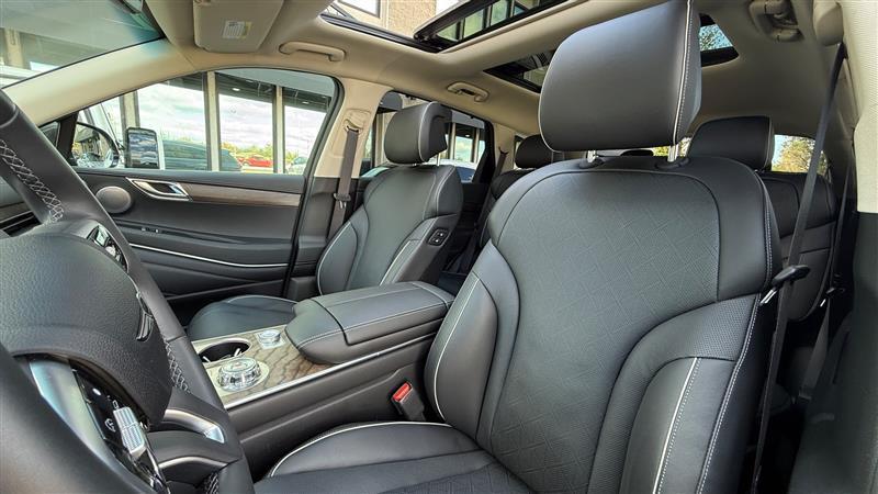 used 2025 Genesis GV80 car, priced at $54,995