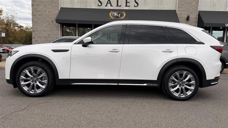 used 2024 Mazda CX-90 car, priced at $33,995