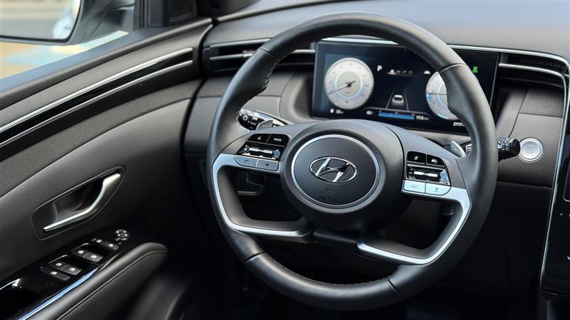 used 2024 Hyundai SANTA CRUZ car, priced at $27,995