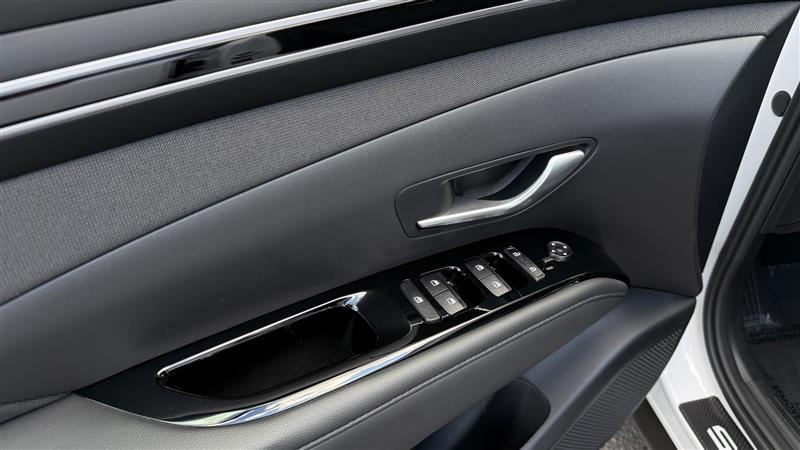 used 2024 Hyundai SANTA CRUZ car, priced at $27,995