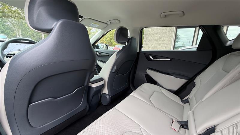 used 2023 Kia EV6 car, priced at $24,995