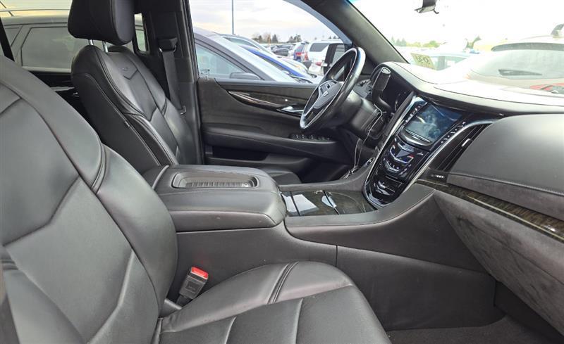 used 2019 Cadillac Escalade car, priced at $43,995