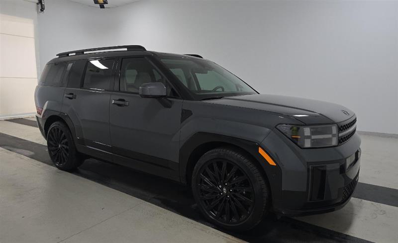 used 2025 Hyundai Santa Fe car, priced at $34,995