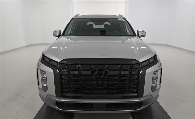 used 2024 Hyundai Palisade car, priced at $36,995