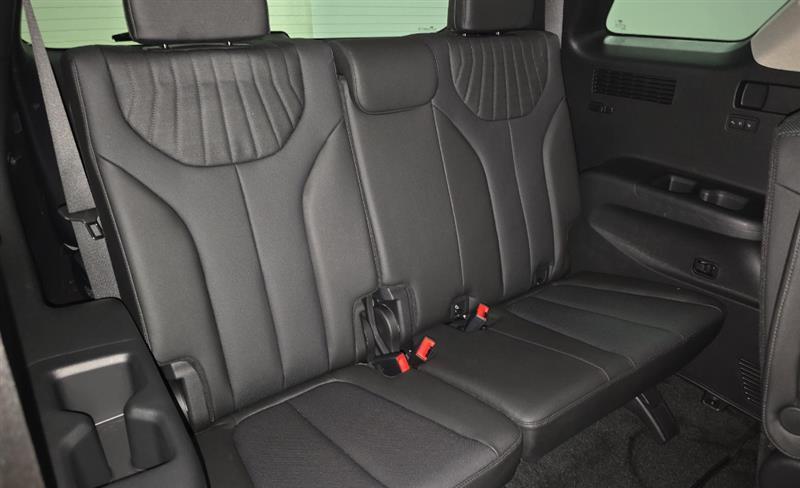 used 2024 Hyundai Palisade car, priced at $36,995