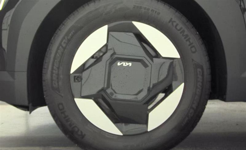 used 2024 Kia EV9 car, priced at $35,995