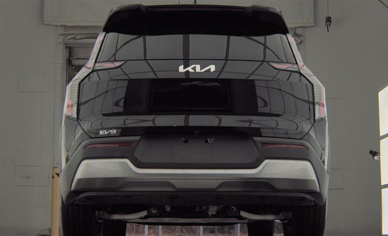 used 2024 Kia EV9 car, priced at $35,995