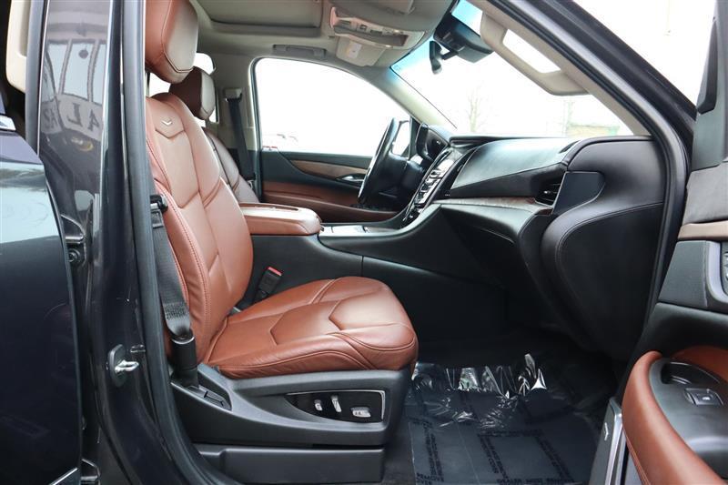 used 2016 Cadillac Escalade ESV car, priced at $35,995